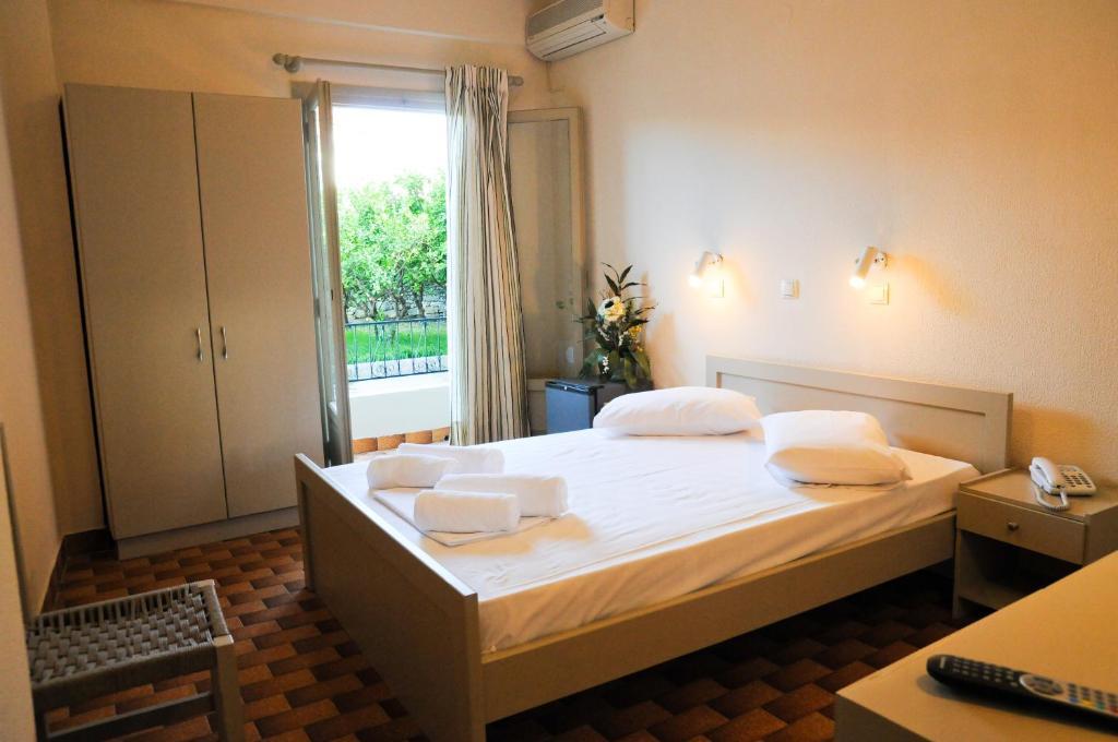 Argostoli Hotel Oda fotoğraf